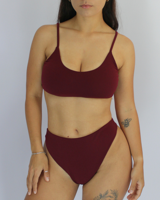 The Daisy Set (Maroon)